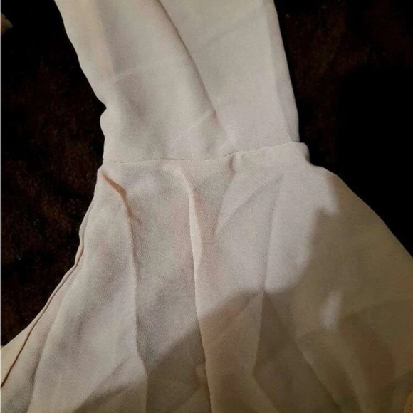 Frilled off shoulder bell sleeve ruched bustier top- size L in color sand - Picture 5 of 8